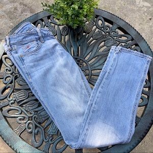 Hollister Light Wash Denim Jeans